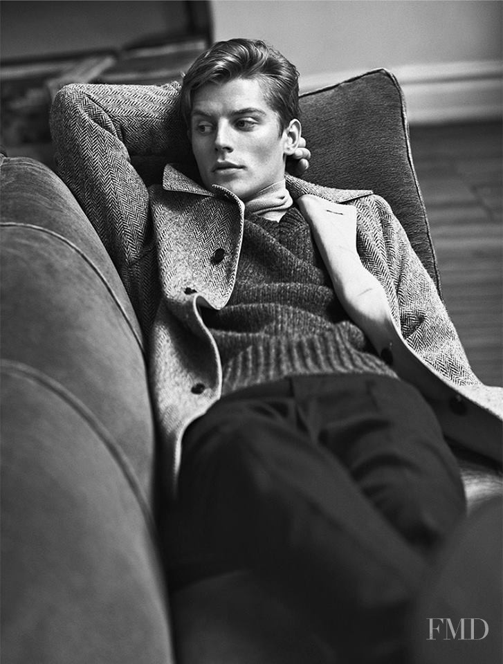 Club Monaco advertisement for Autumn/Winter 2015