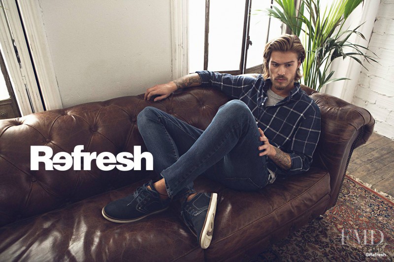 Refresh advertisement for Autumn/Winter 2015