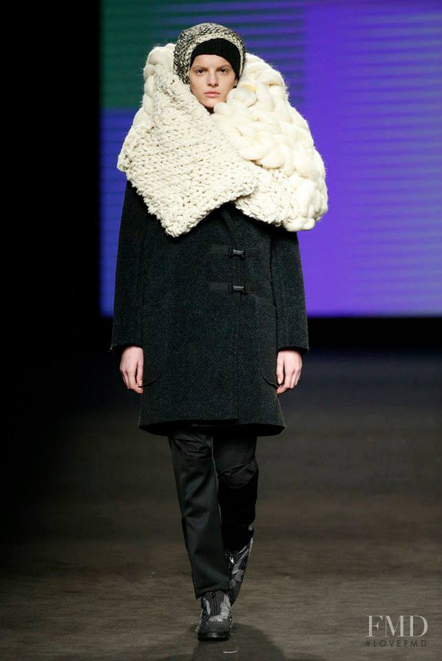 Carmen Ceclan featured in  the Miriam Ponsa fashion show for Autumn/Winter 2015