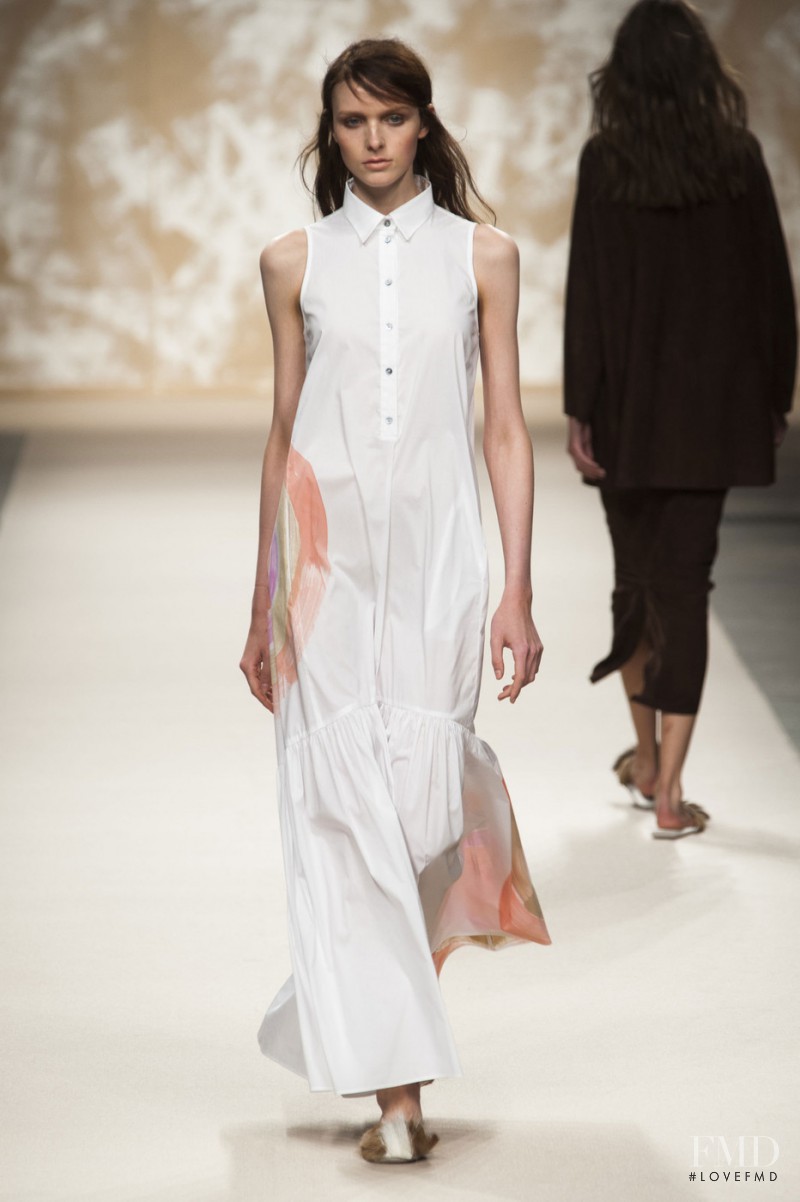 Simonetta Ravizza fashion show for Spring/Summer 2016