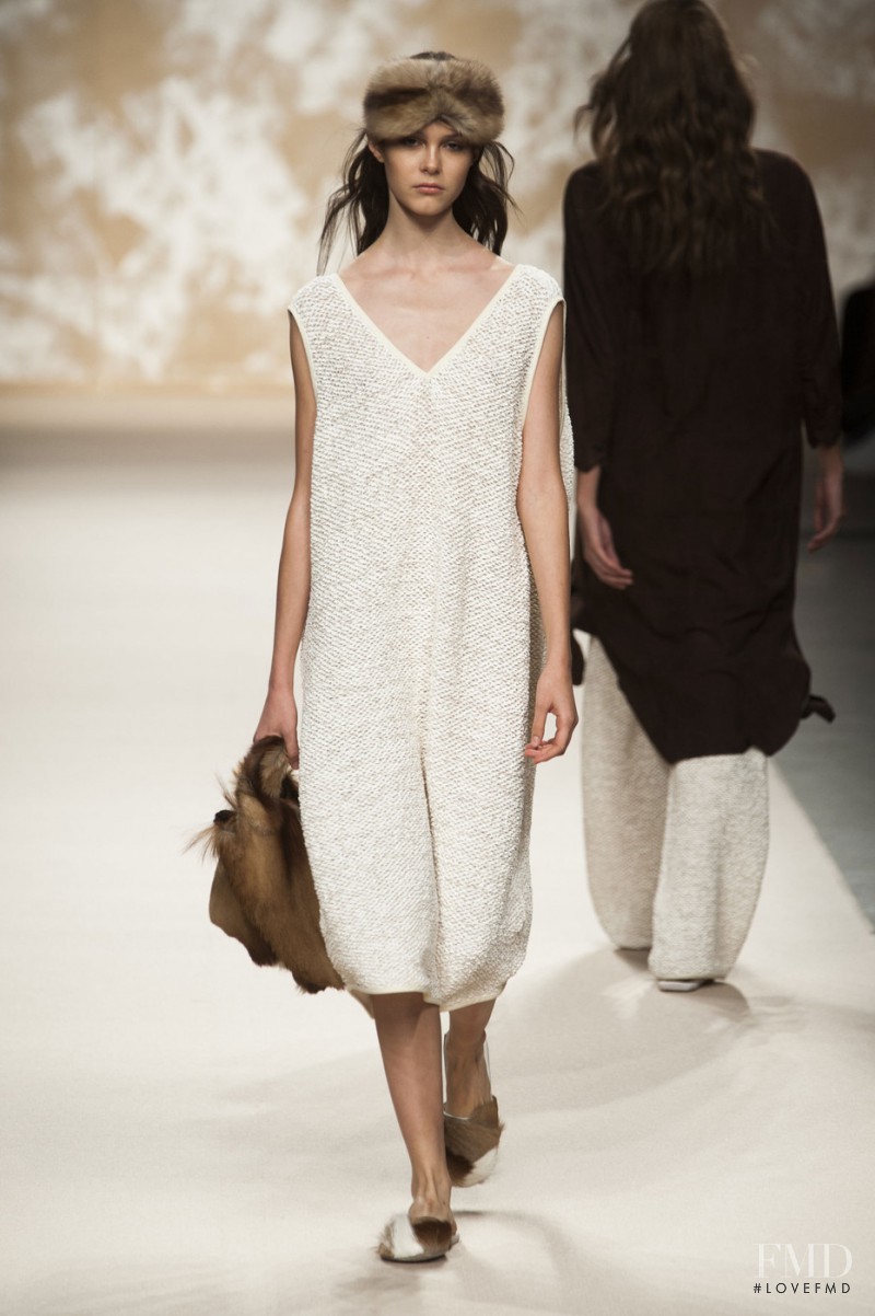 Simonetta Ravizza fashion show for Spring/Summer 2016