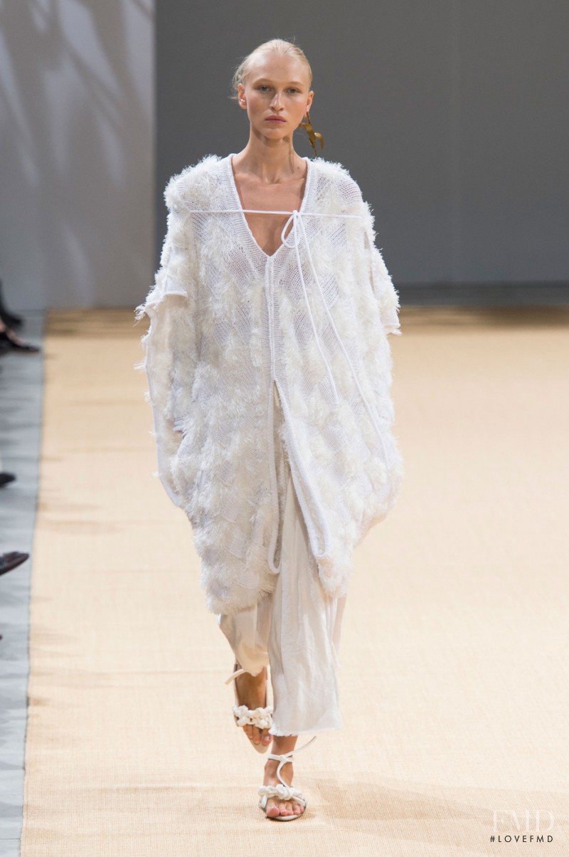 Allude fashion show for Spring/Summer 2016