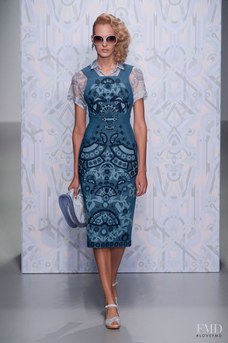 Holly Fulton fashion show for Spring/Summer 2014