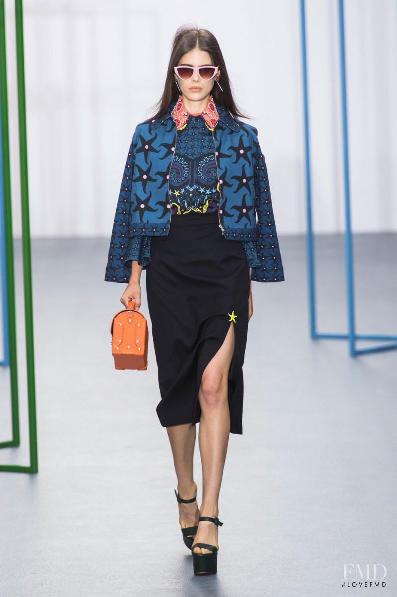 Taja Feistner featured in  the Holly Fulton fashion show for Spring/Summer 2016