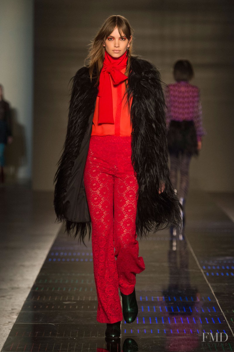 Au Jour Le Jour fashion show for Autumn/Winter 2015