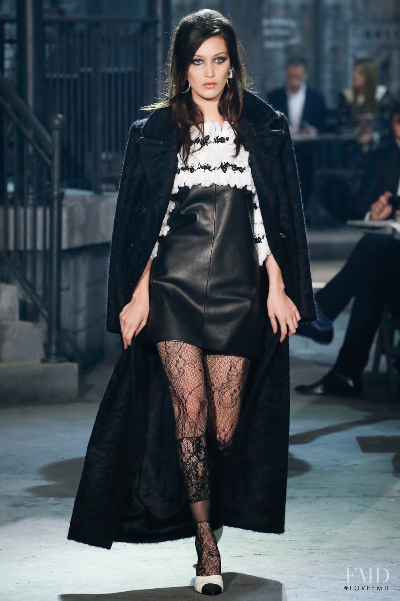 Bella Hadid featured in  the Chanel Métiers d\'art  fashion show for Pre-Fall 2016