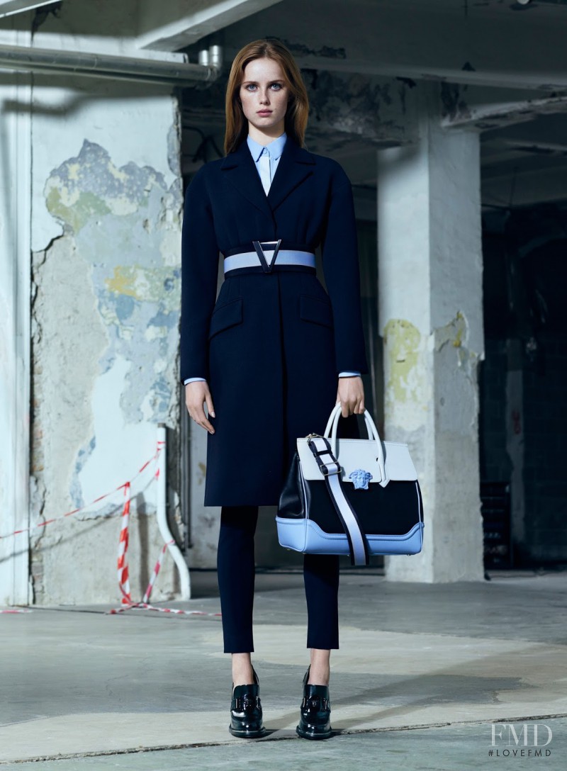 Versace fashion show for Pre-Fall 2016