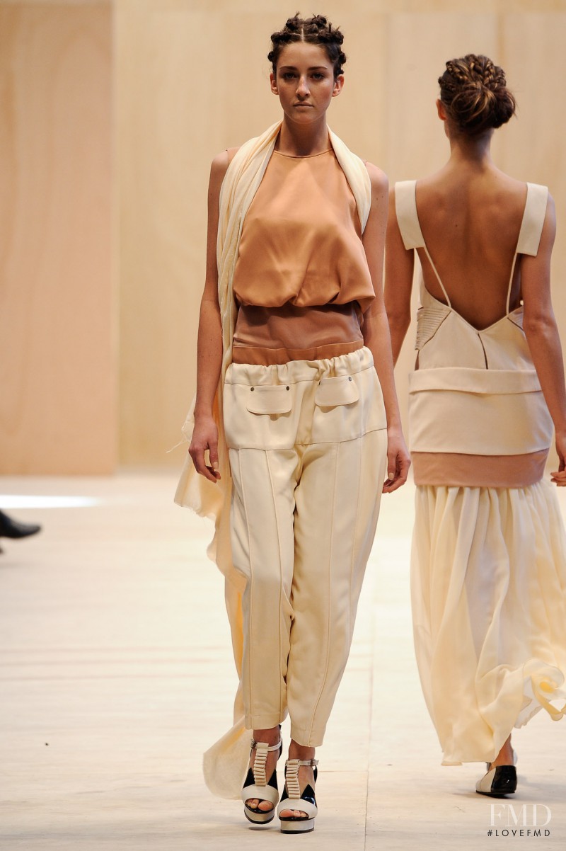 Paula Raia fashion show for Spring/Summer 2012