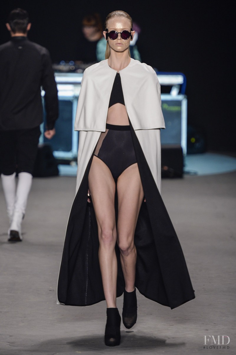 Auslï¿½nder fashion show for Autumn/Winter 2014