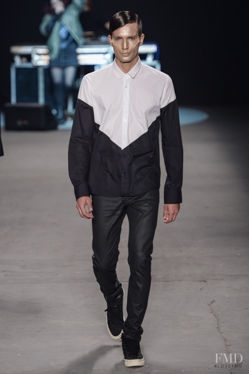 Auslï¿½nder fashion show for Autumn/Winter 2014