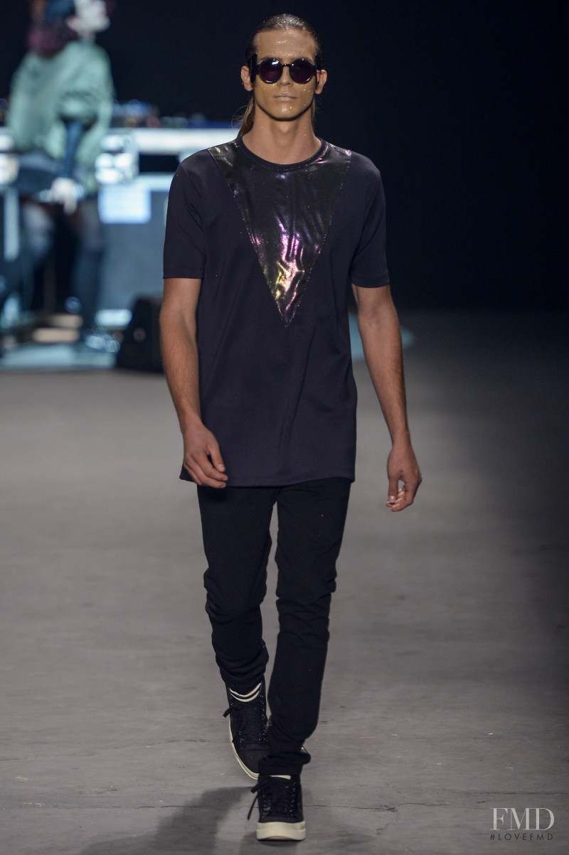 Auslï¿½nder fashion show for Autumn/Winter 2014