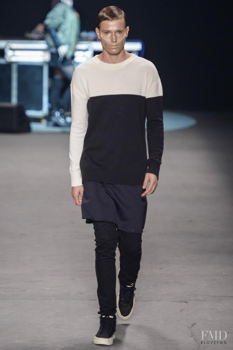 Auslï¿½nder fashion show for Autumn/Winter 2014