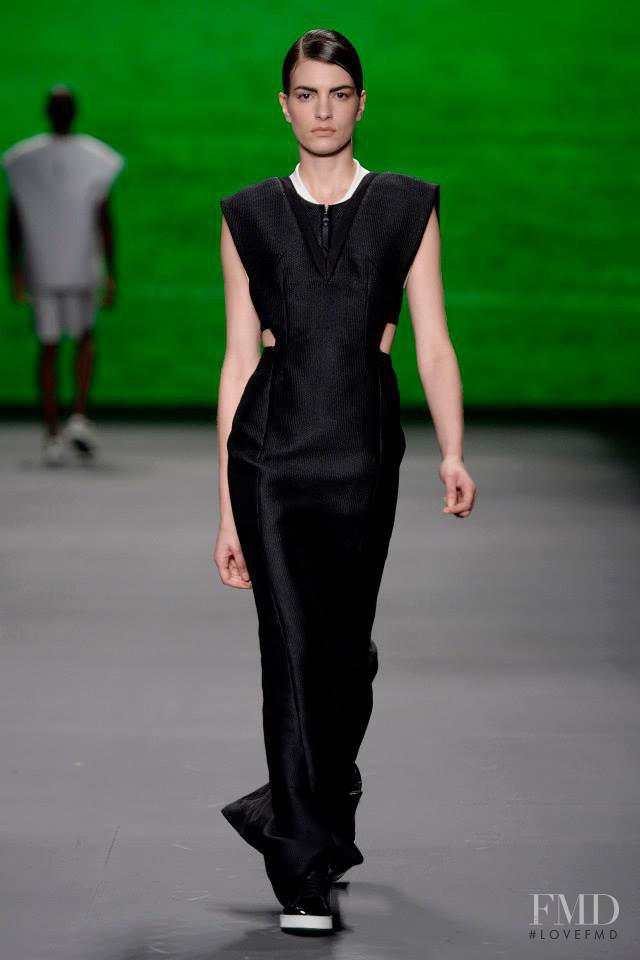 Rebecca Gobbi featured in  the Osklen fashion show for Autumn/Winter 2014