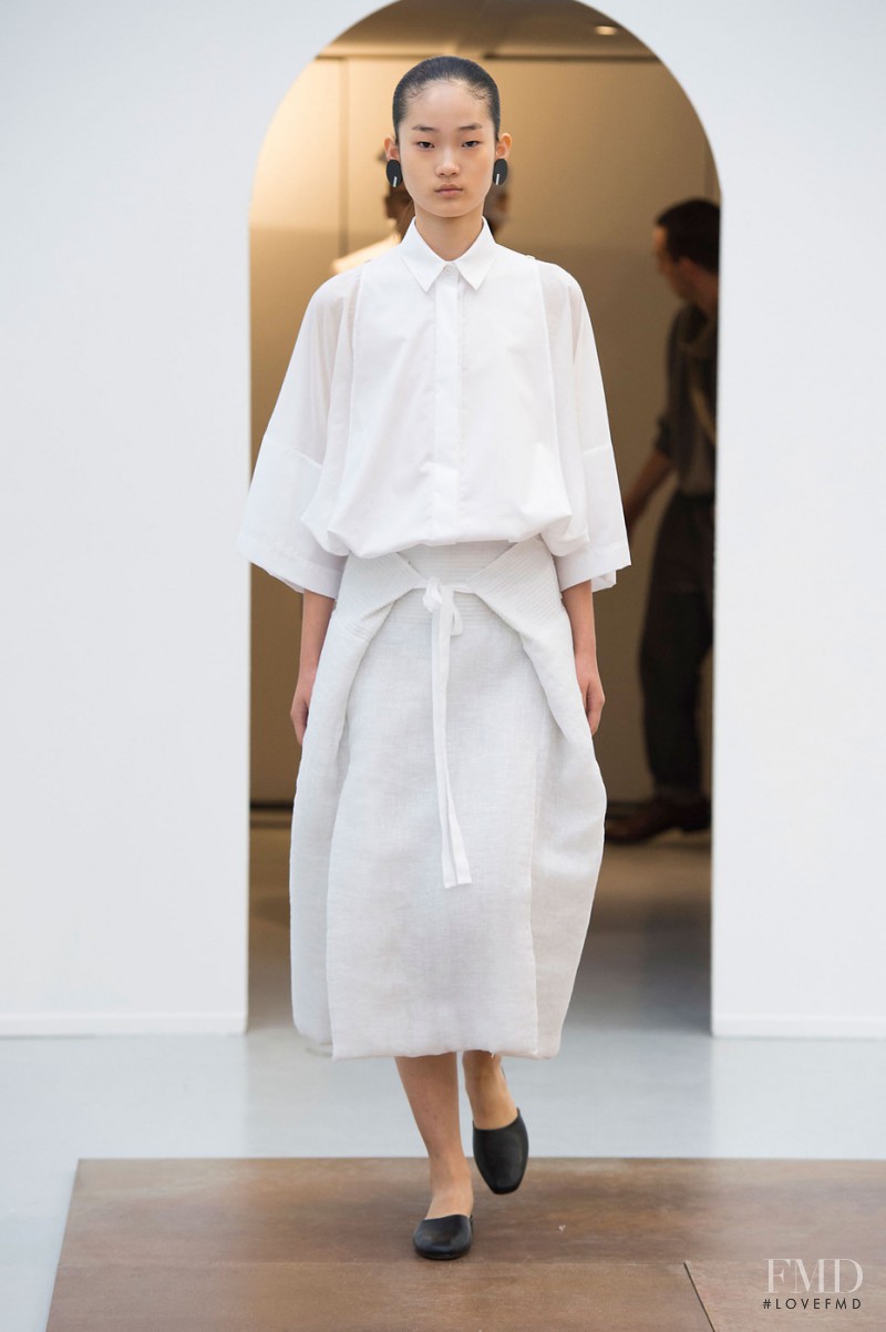 Hyun Ji Shin featured in  the Nehera fashion show for Spring/Summer 2015