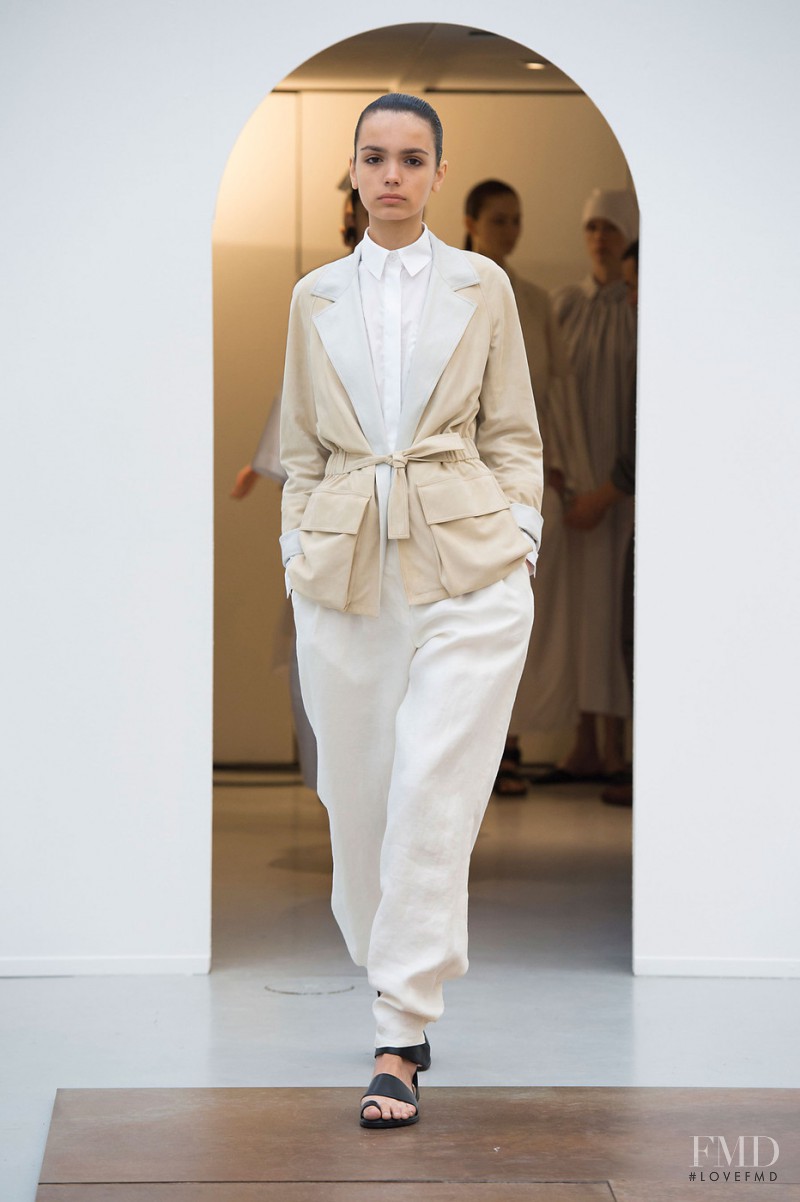 Nehera fashion show for Spring/Summer 2015