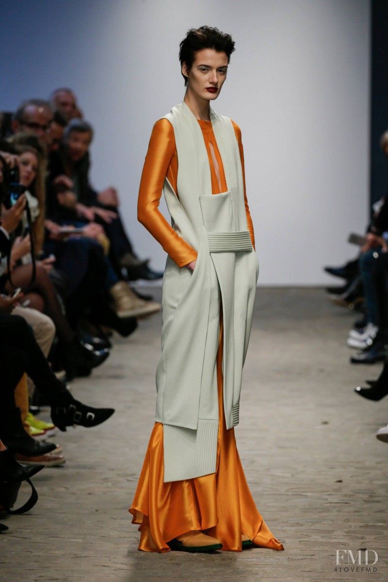 Marfa Zoe Manakh featured in  the Ilja fashion show for Spring/Summer 2015
