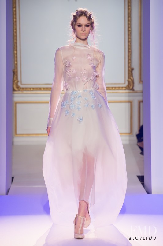 Svetlana Kushnerova fashion show for Spring/Summer 2015