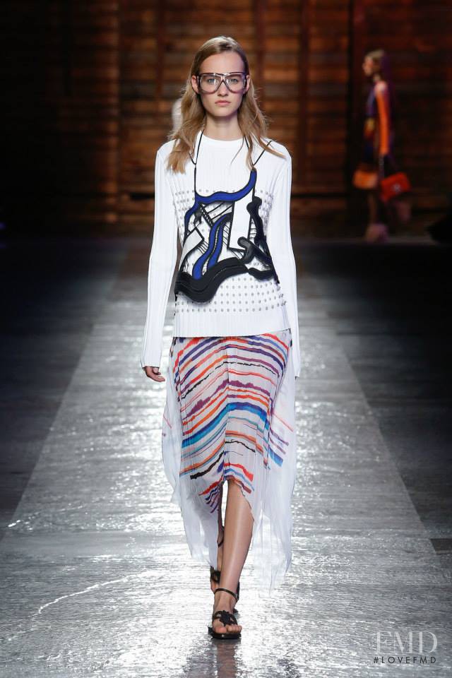 Maartje Verhoef featured in  the Pucci fashion show for Spring/Summer 2016