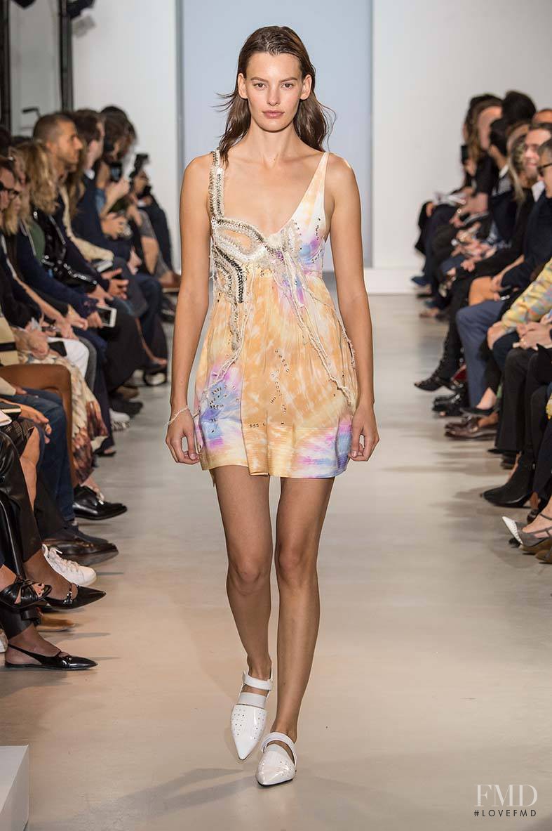 Amanda Murphy featured in  the Paco Rabanne fashion show for Spring/Summer 2016