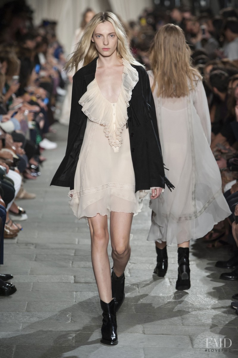 Zlata Semenko featured in  the Philosophy di Lorenzo Serafini fashion show for Spring/Summer 2016