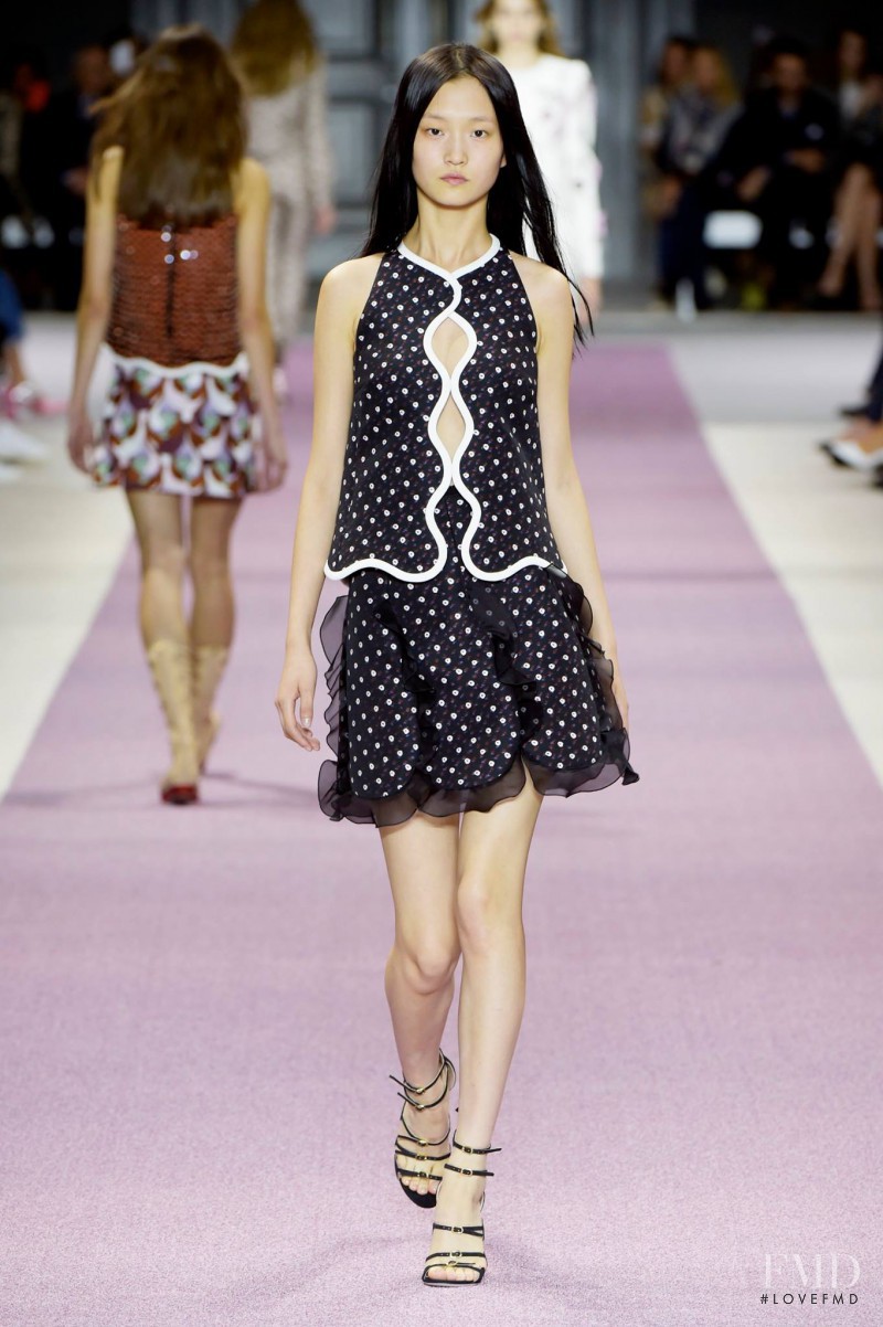 Wangy Xinyu featured in  the Giambattista Valli fashion show for Spring/Summer 2016