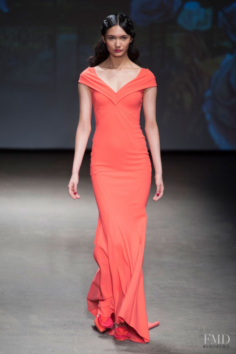 Chiara Boni La Petite Robe fashion show for Spring/Summer 2016