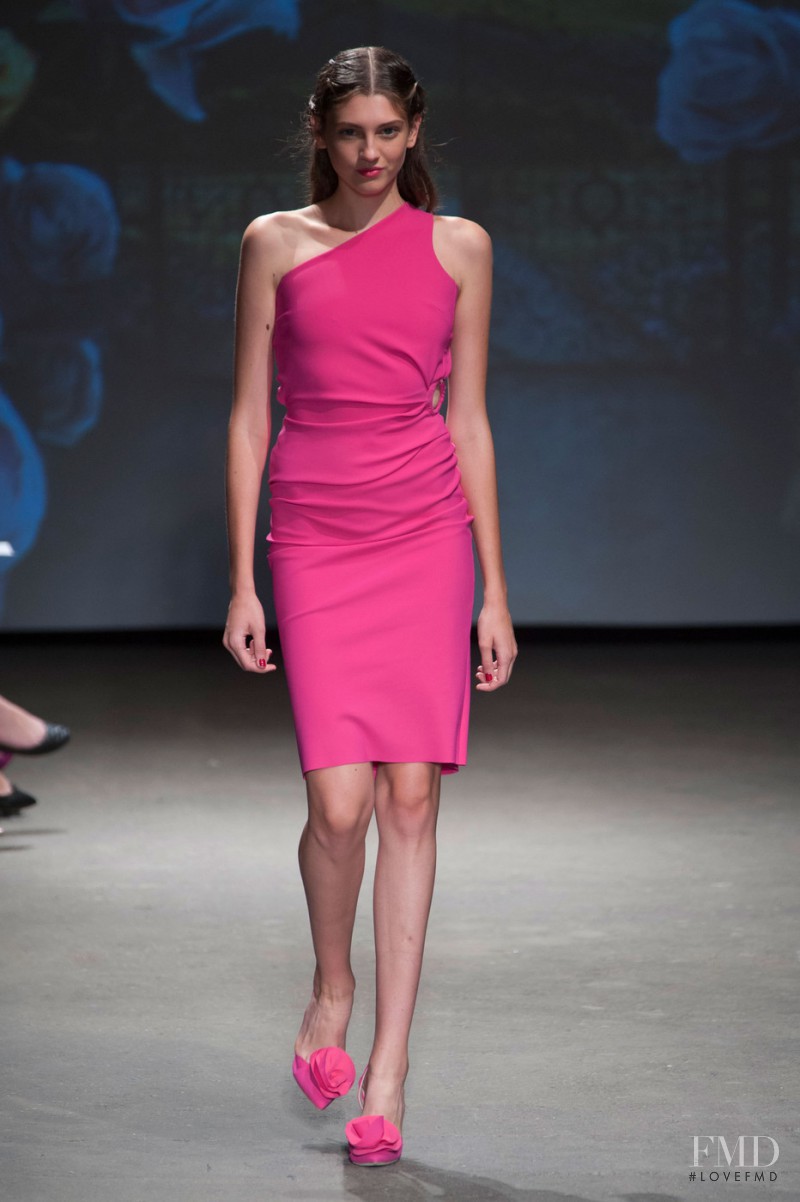 Chiara Boni La Petite Robe fashion show for Spring/Summer 2016