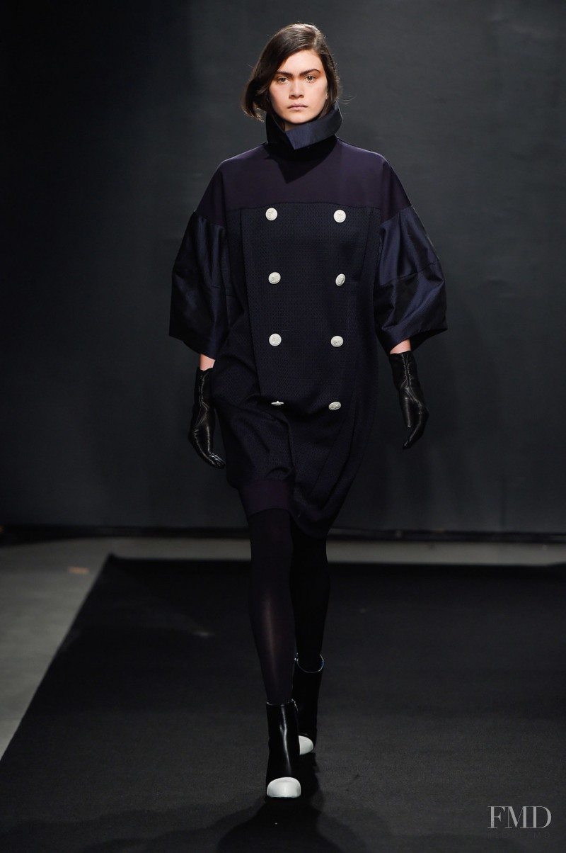 Kim Valerie Jaspers featured in  the Atsuro Tayama fashion show for Autumn/Winter 2015