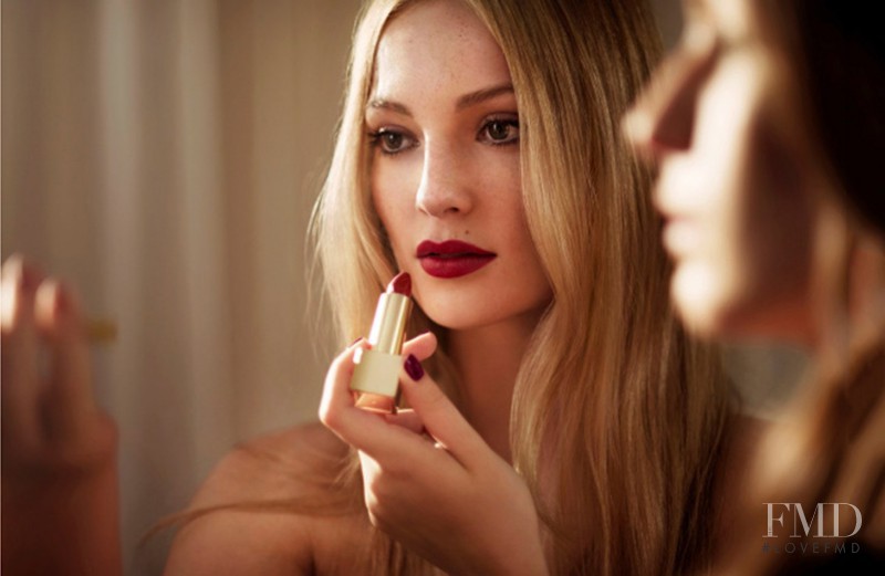 Hannah Dodd featured in  the Burberry Beauty advertisement for Holiday 2014