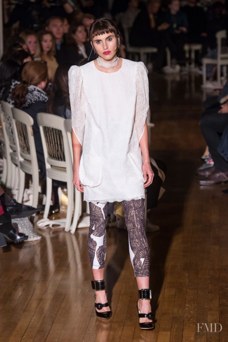 Langley Fox Hemingway featured in  the Giles fashion show for Spring/Summer 2016