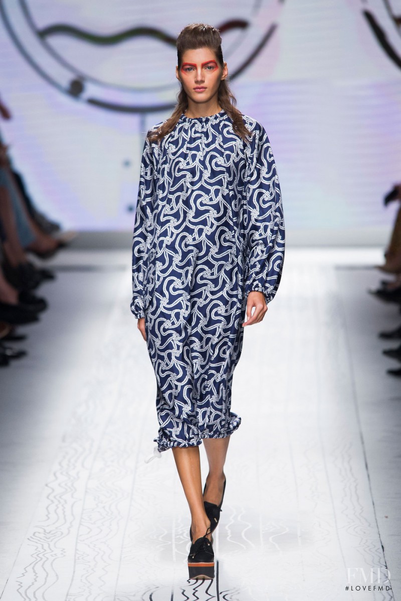 Valery Kaufman featured in  the Max Mara fashion show for Spring/Summer 2016