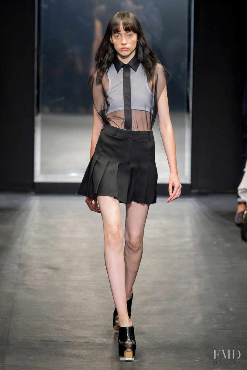 Odette Pavlova featured in  the Vera Wang fashion show for Spring/Summer 2016