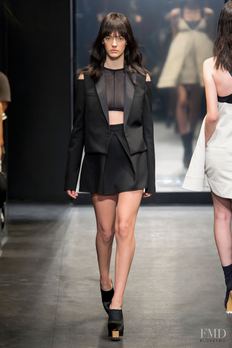 Steph Smith featured in  the Vera Wang fashion show for Spring/Summer 2016