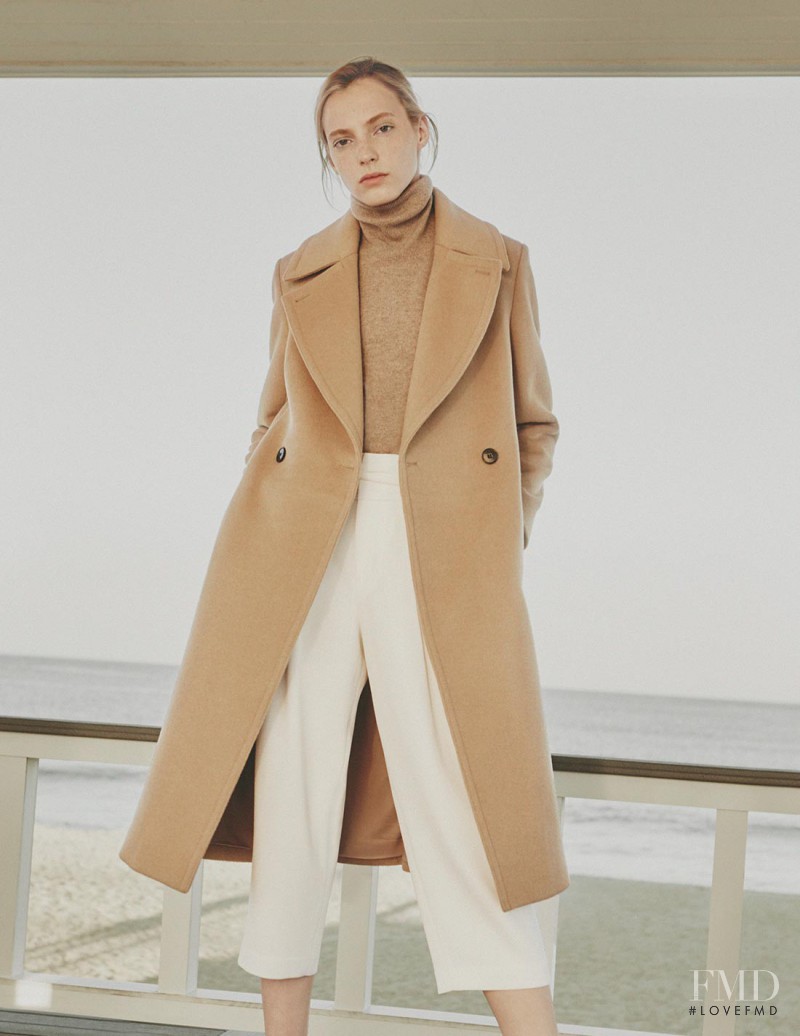 Zlata Semenko featured in  the Club Monaco A New Perspective For Fall advertisement for Autumn/Winter 2015