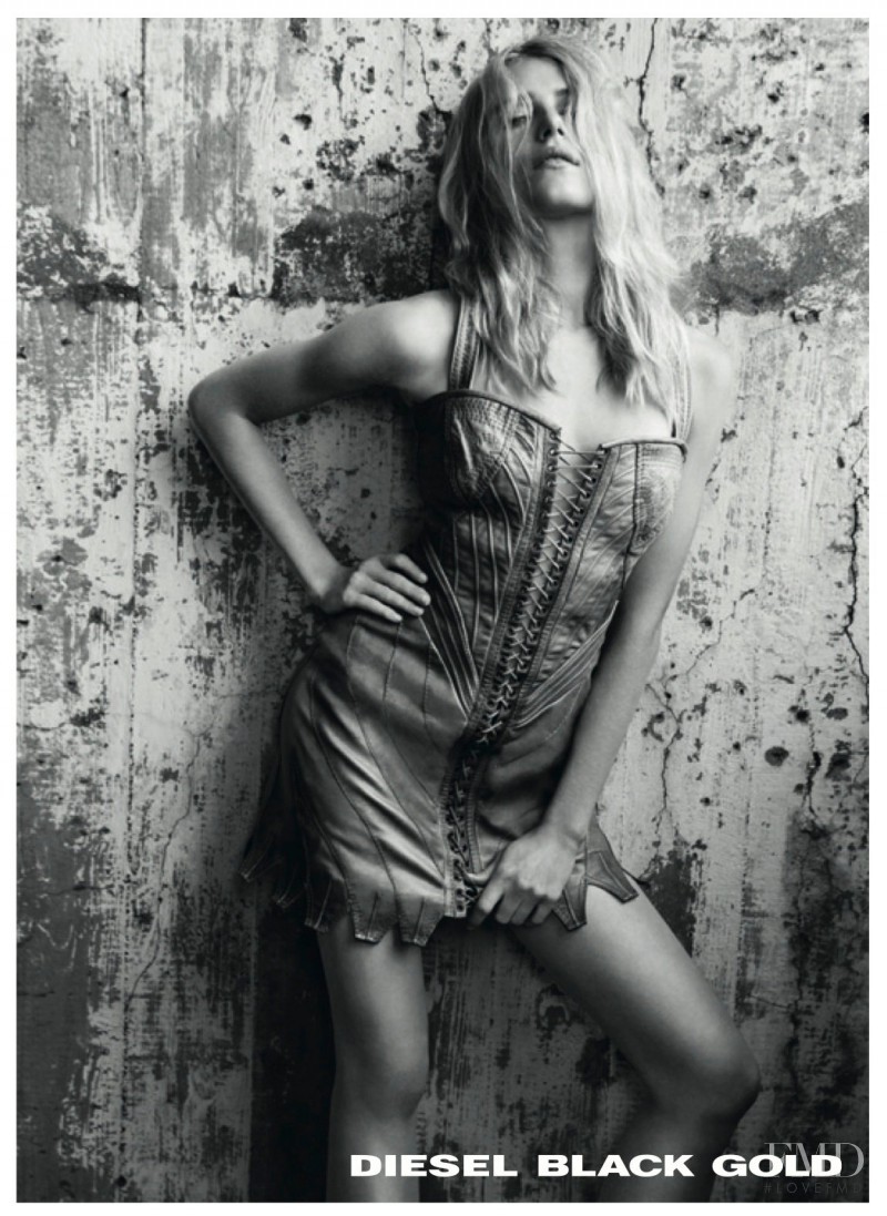 Dree Hemingway featured in  the Diesel Black Gold advertisement for Autumn/Winter 2011