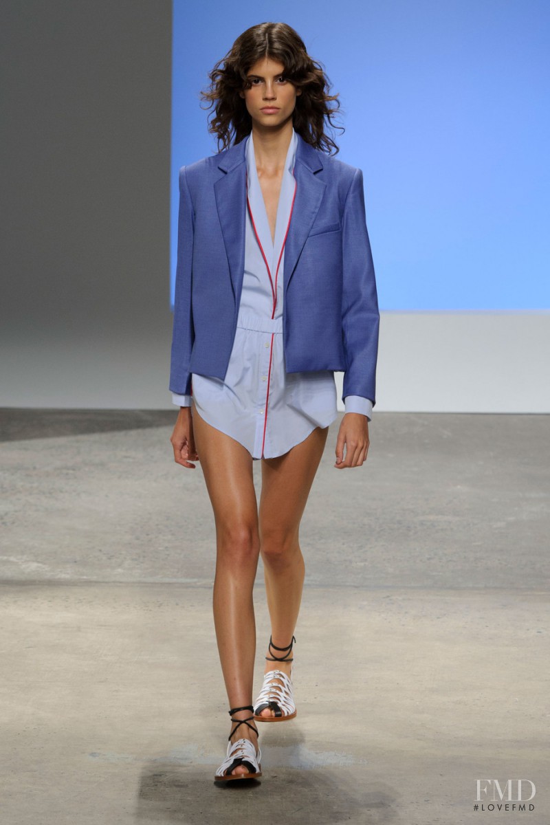 Antonina Petkovic featured in  the Thakoon fashion show for Spring/Summer 2016