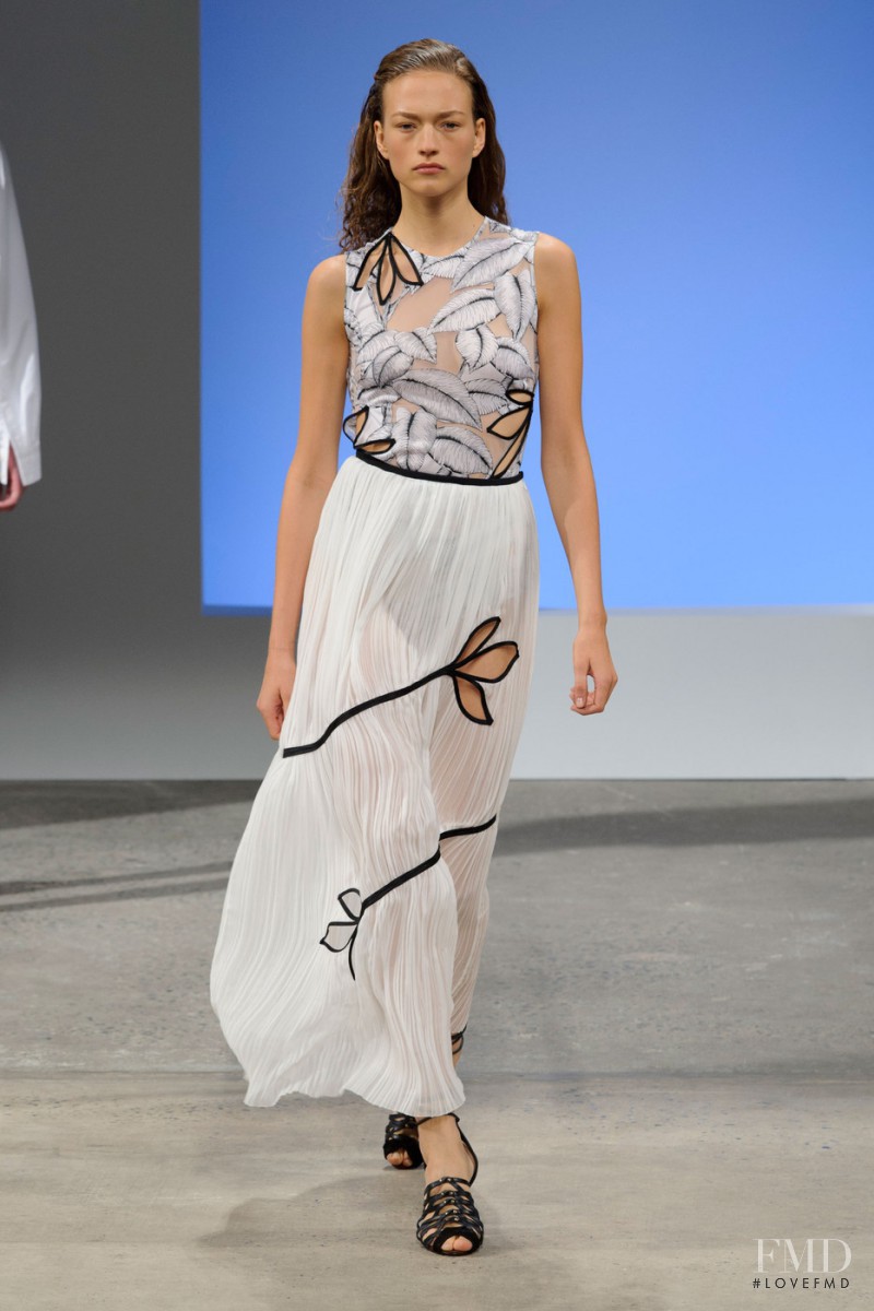 Thakoon fashion show for Spring/Summer 2016