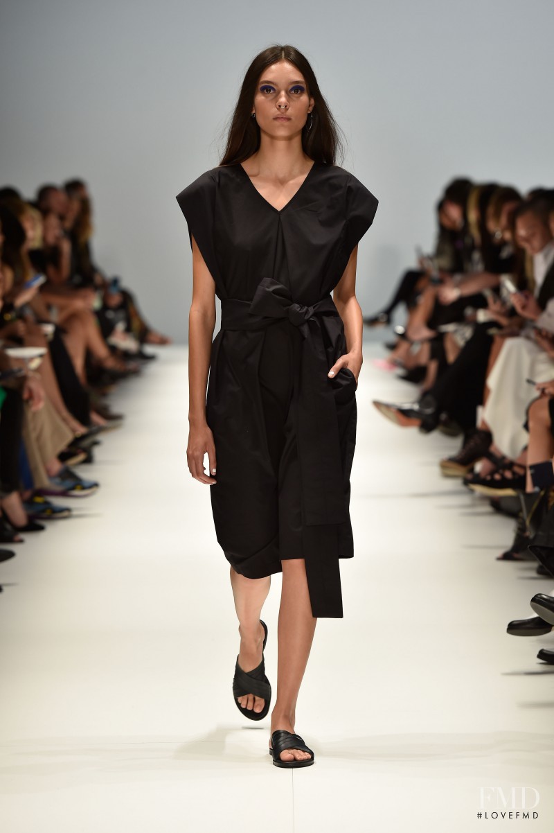 Charlee Fraser featured in  the Gary Bigeni fashion show for Spring/Summer 2015