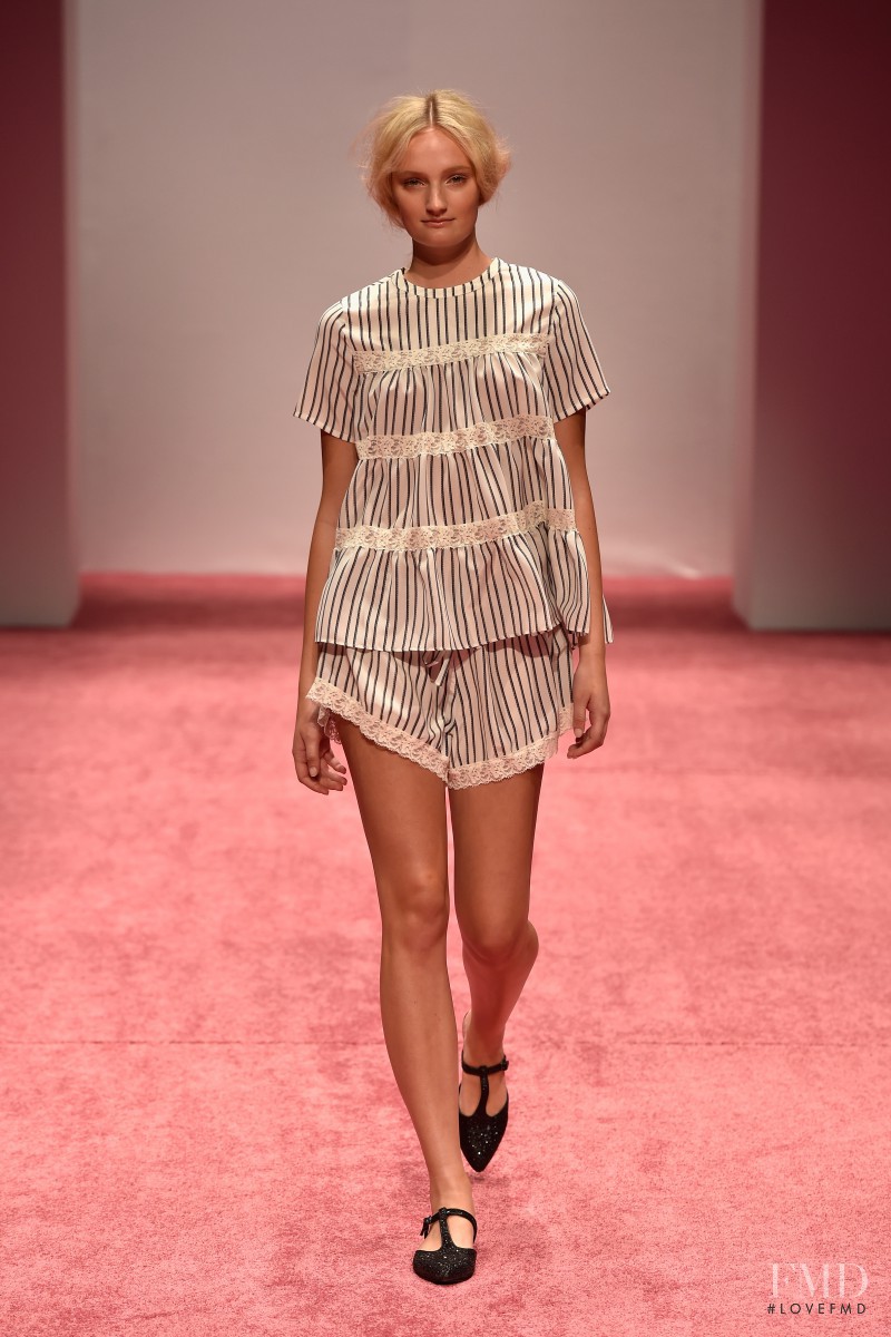Talisa Quirk featured in  the MacGraw fashion show for Spring/Summer 2015