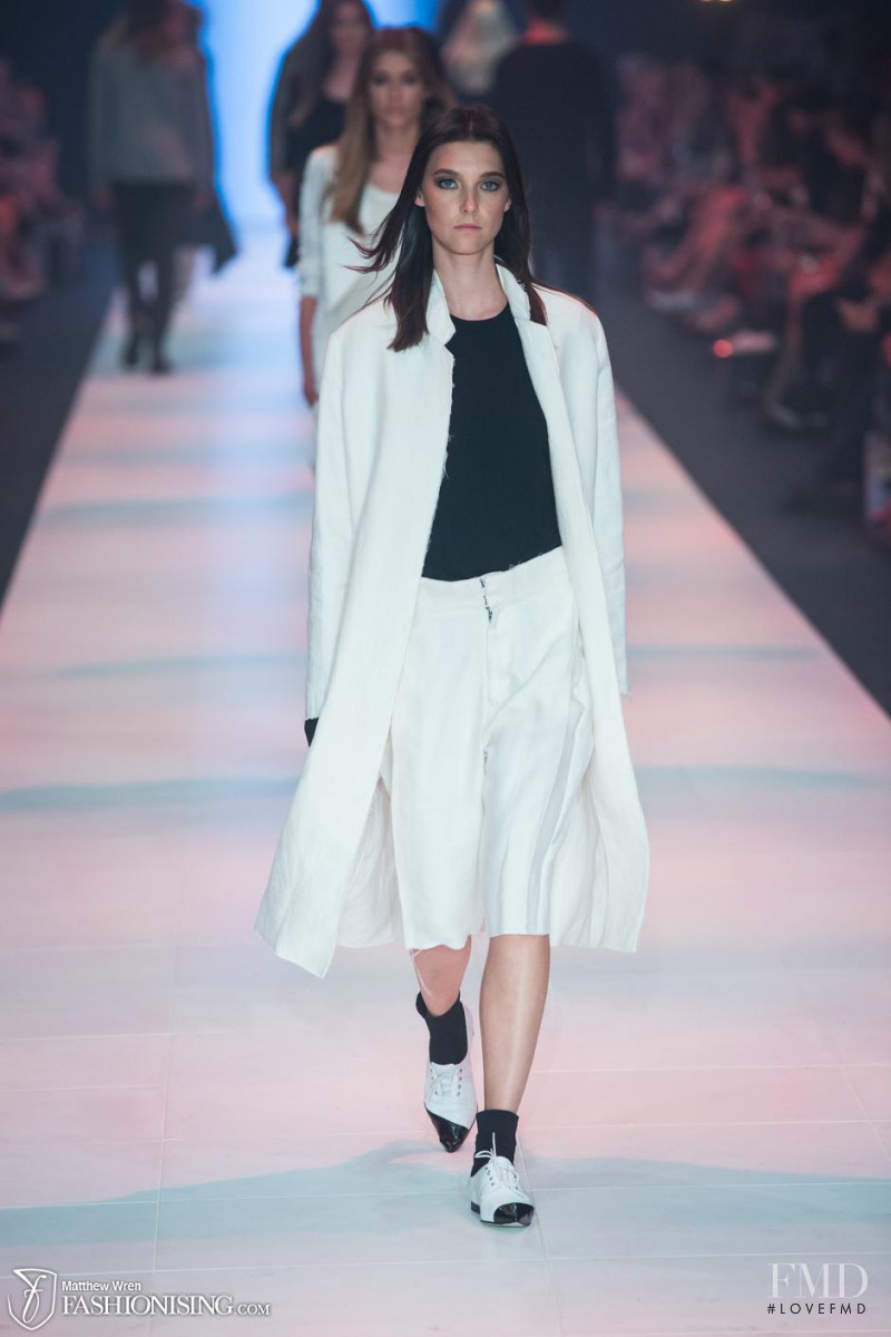 Stephanie Joy Field featured in  the David Jones VAMFF 2015 Opening Night: David Jones fashion show for Spring/Summer 2015