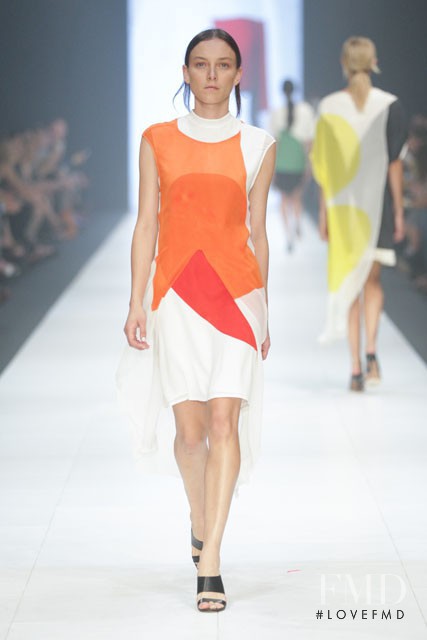 Ollie Henderson featured in  the VAMFF  National Graduate Showcase fashion show for Spring/Summer 2015