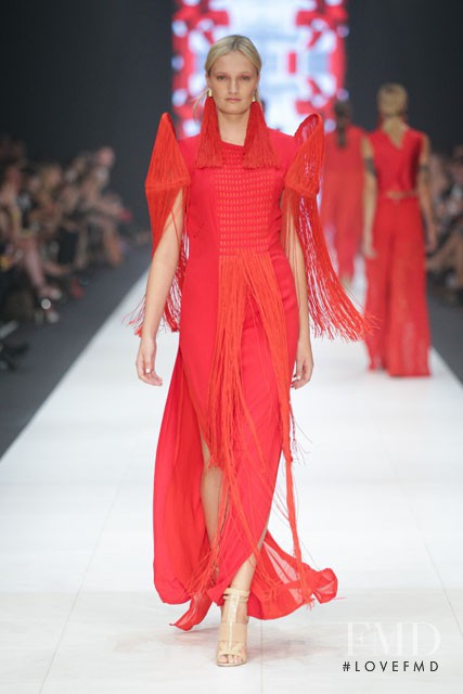 Talisa Quirk featured in  the VAMFF  National Graduate Showcase fashion show for Spring/Summer 2015
