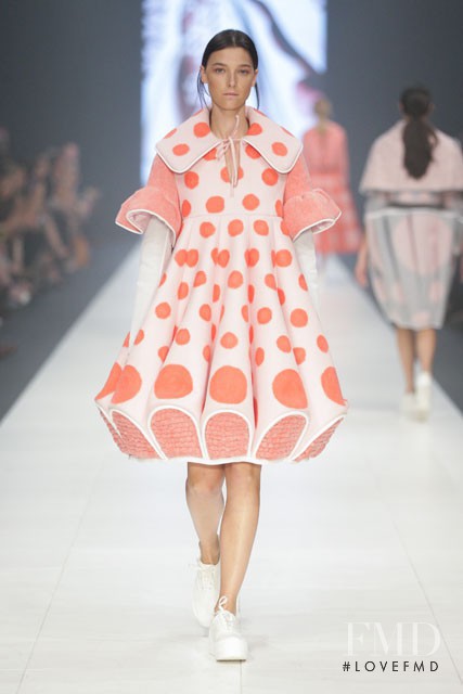 Stephanie Joy Field featured in  the VAMFF  National Graduate Showcase fashion show for Spring/Summer 2015