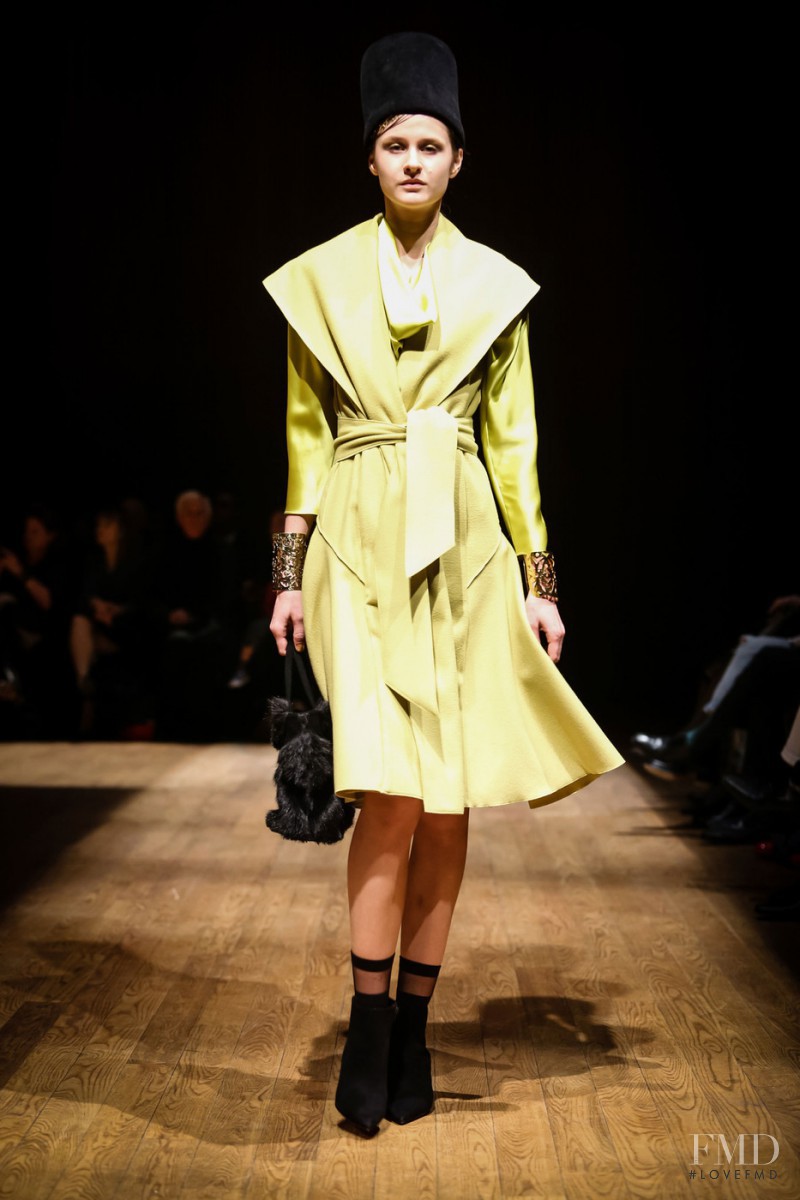 Josie Natori fashion show for Autumn/Winter 2015