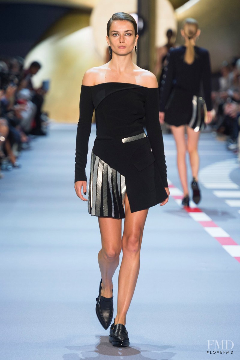 Andreea Diaconu featured in  the Mugler fashion show for Spring/Summer 2016