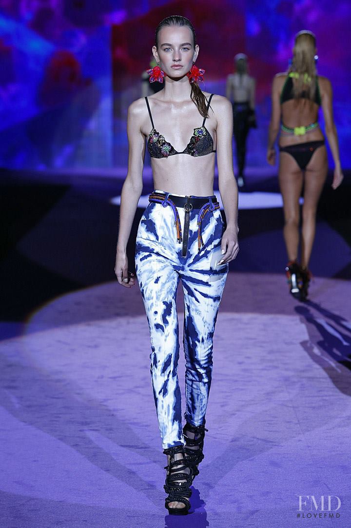 Maartje Verhoef featured in  the DSquared2 fashion show for Spring/Summer 2016