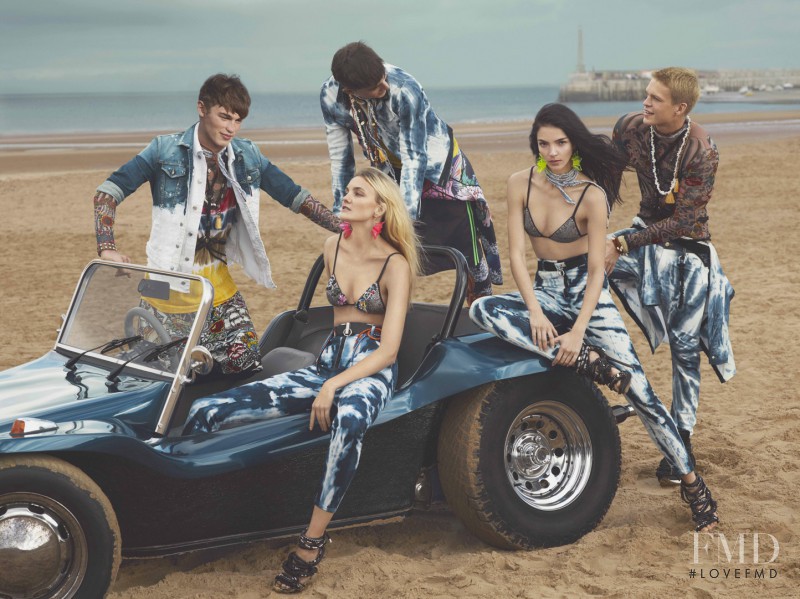 Caroline Trentini featured in  the DSquared2 advertisement for Spring/Summer 2016