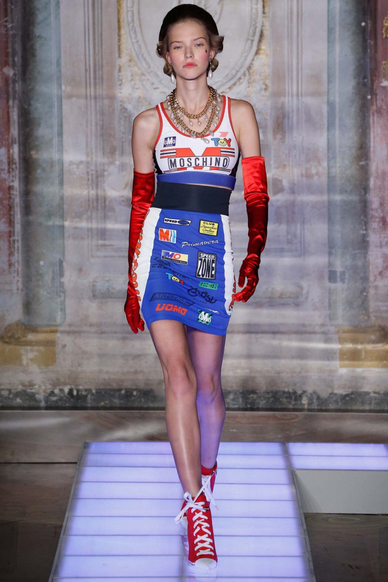 Sasha Luss featured in  the Moschino fashion show for Spring/Summer 2016