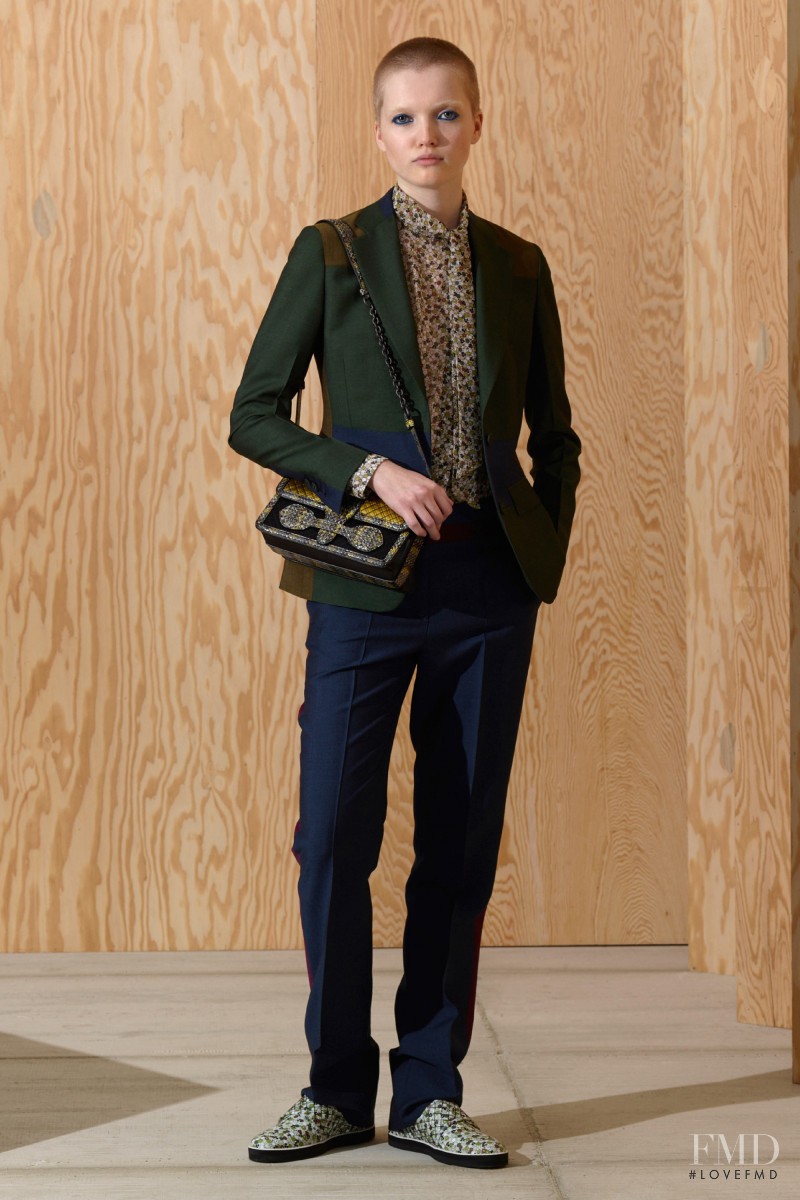 Ruth Bell featured in  the Bottega Veneta fashion show for Pre-Fall 2016