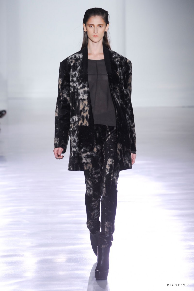 Jeremy Laing fashion show for Autumn/Winter 2012